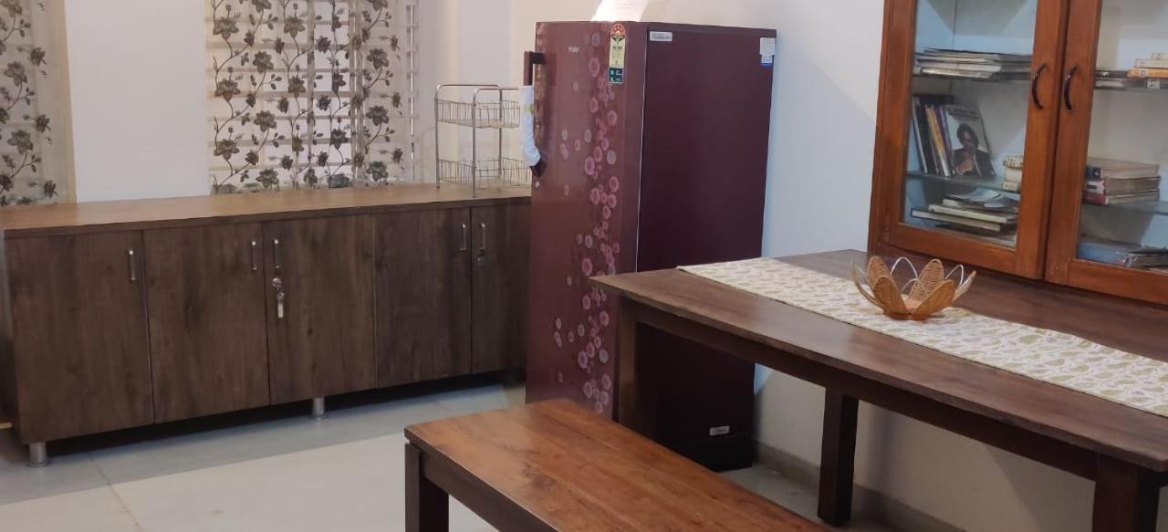 Srinekatan Heritage Villa Homestay Ahmedabad Luaran gambar