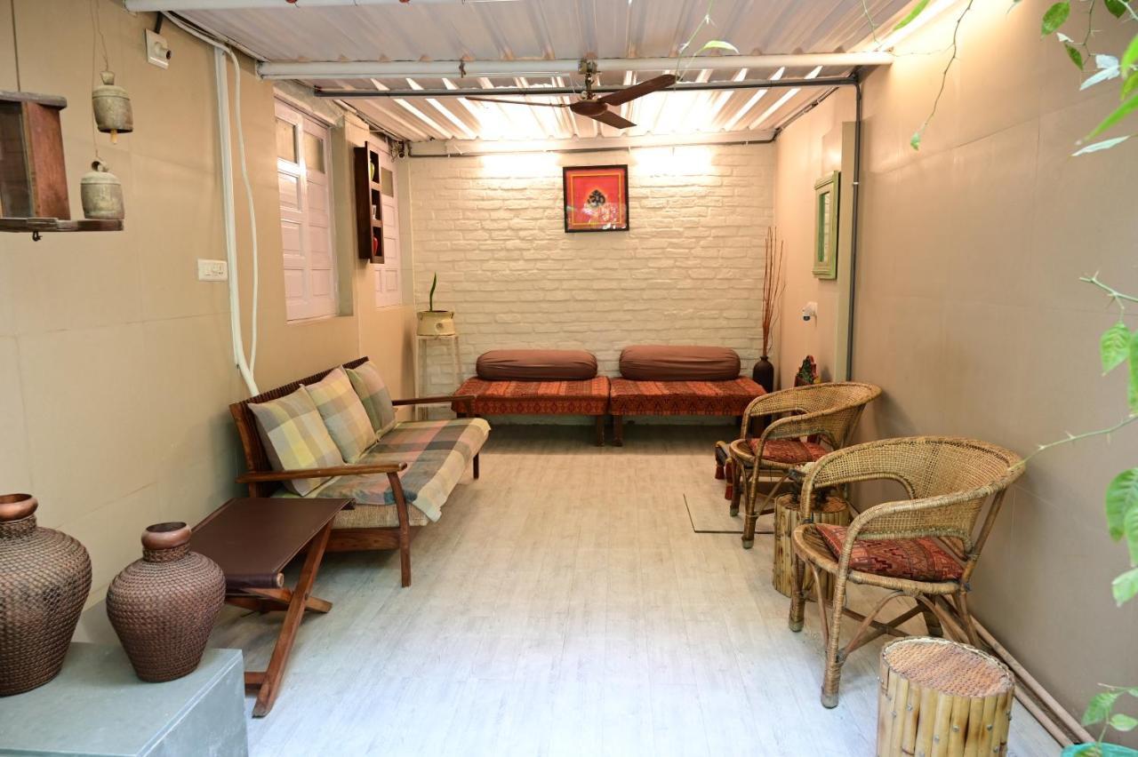 Srinekatan Heritage Villa Homestay Ahmedabad Luaran gambar
